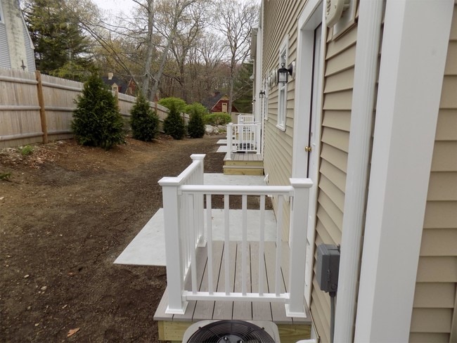 Photo - 1148 Bedford St Townhome