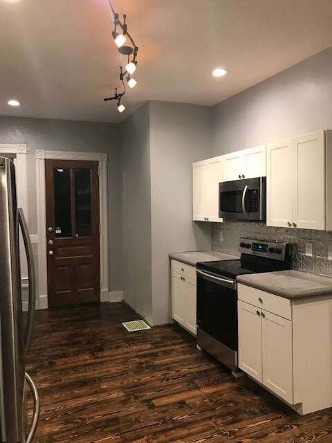 Foto del edificio - 918 South Westnedge Avenue