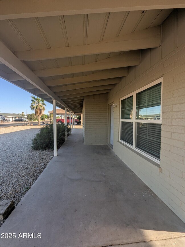 Foto del edificio - 1280 N Mesquite Ln