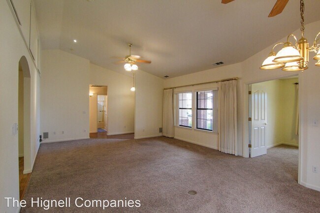 Building Photo - 3 br, 2 bath House - 327 Vintage Path
