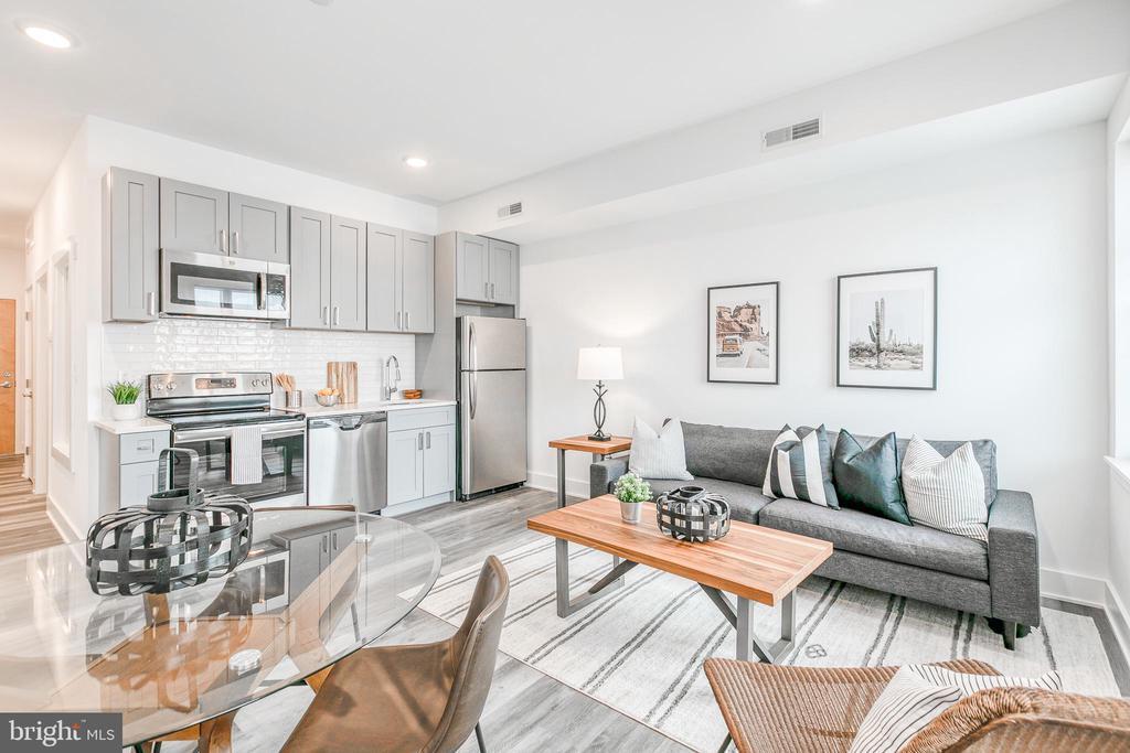 Foto principal - 1524 South St