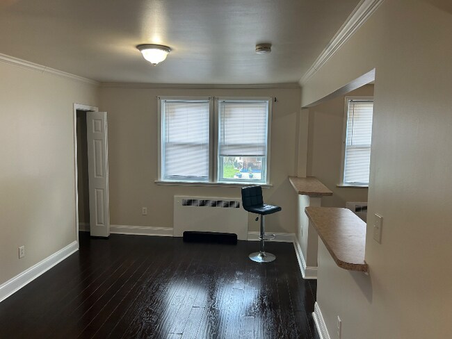 Foto del edificio - 4309 Norfolk Ave