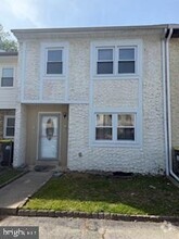 Building Photo - 1807 Lowland Way