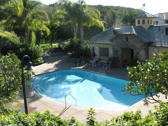 Foto del edificio - 3 Pavona