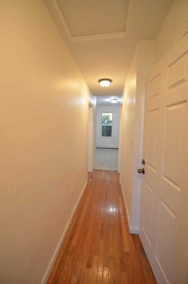 Building Photo - 241 Randolph Ave