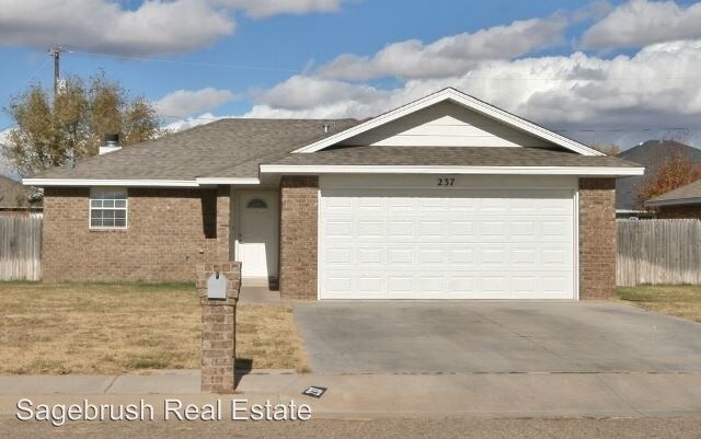 Primary Photo - 3 br, 2 bath House - 237 Wicks Ave.