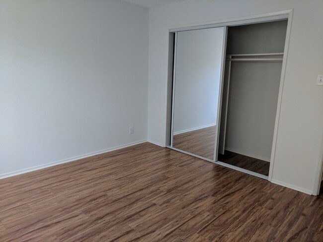 Foto del edificio - 2306 Oakwood Ave