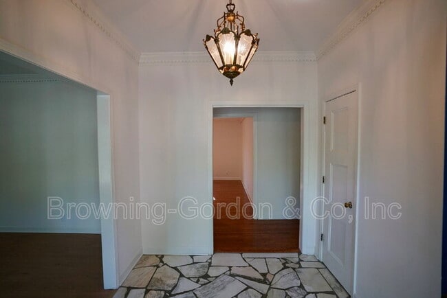 Building Photo - 5345 Green Valley Ct