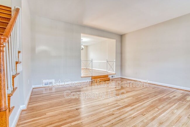 Photo - 6149 Dunroming Rd House