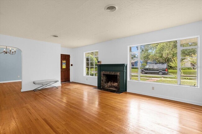 Foto del edificio - 1236 Chichester St