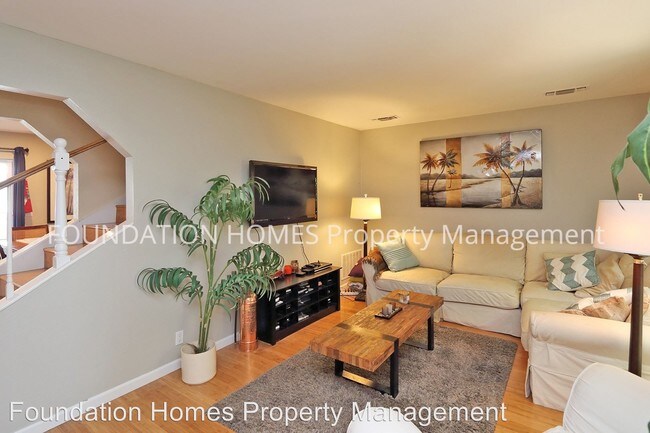 Foto del edificio - 902 Bel Marin Keys Blvd