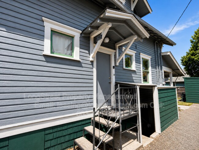 Foto del edificio - 823 SW 10th St