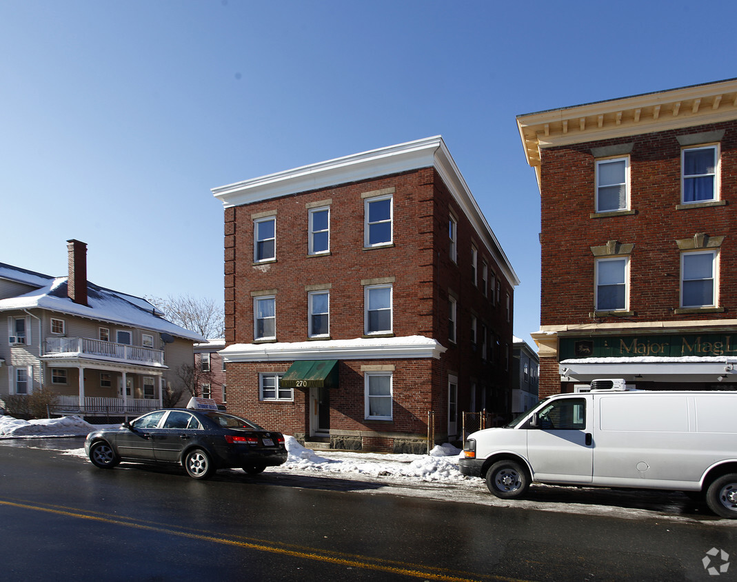 Building Photo - 270 Washington St