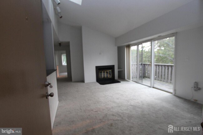 Foto del edificio - 2114 Aspen Dr