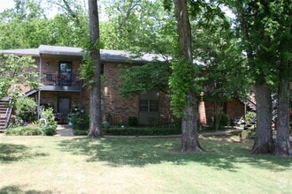 Building Photo - 107 Dalraida Rd