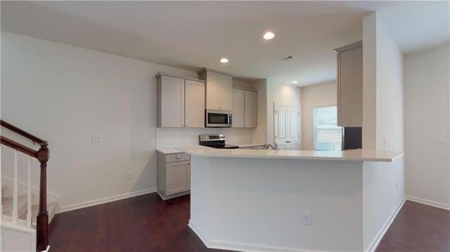 Building Photo - 4968 Longview Walk