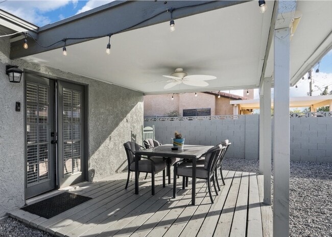 Foto del edificio - Fully Furnished Executive Rental in Las Ve...