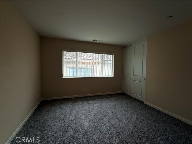 Building Photo - 242 S Redwood Ave