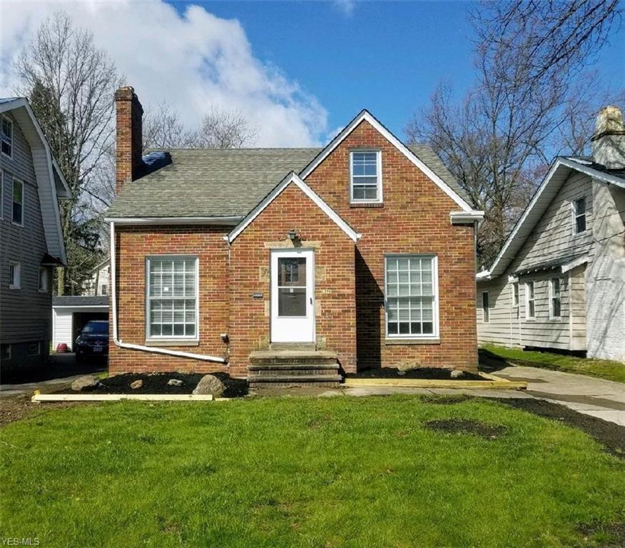 1370 S Belvoir Blvd, South Euclid, OH 44121 House for Rent in South