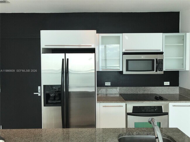 Foto del edificio - 888 Biscayne Blvd