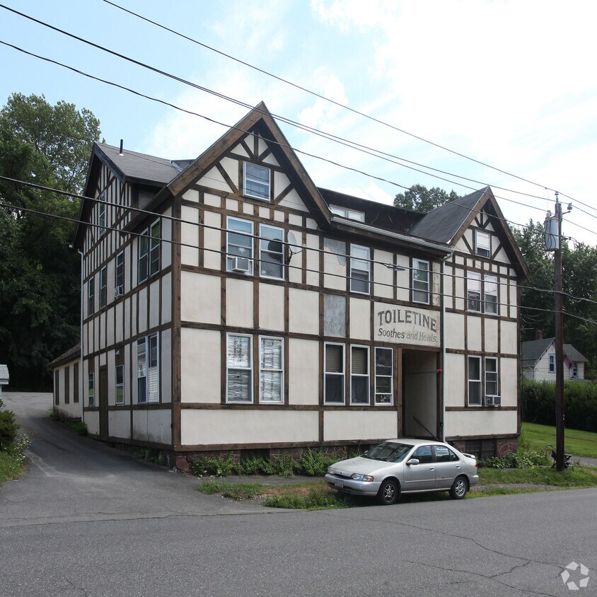 Primary Photo - 143 Hope St