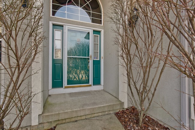 Building Photo - 33874 N Summerfields Dr