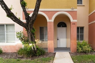 Building Photo - 806 N Santa Catalina Cir