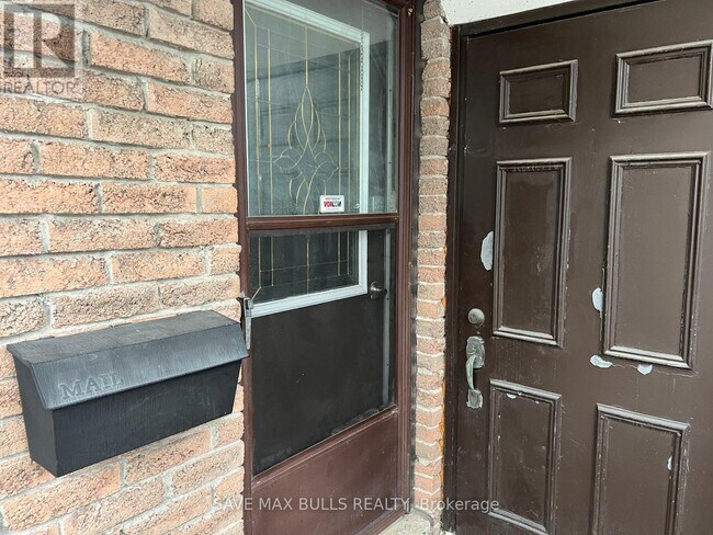 Photo du bâtiment - 7030 Copenhagen Rd