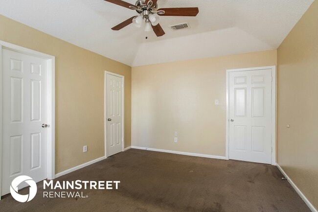 Building Photo - 18926 Sandia Pines Dr