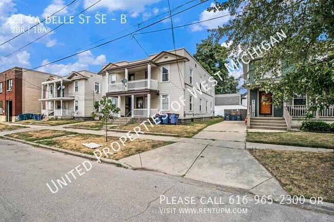 Building Photo - 21 La Belle St SE