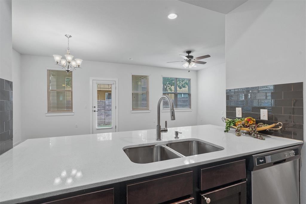 Primary Photo - 8940 Parker Ranch Cir