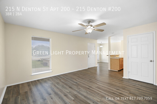 Foto del edificio - 215 N Denton St