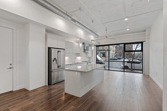 Foto del edificio - Paragon Station