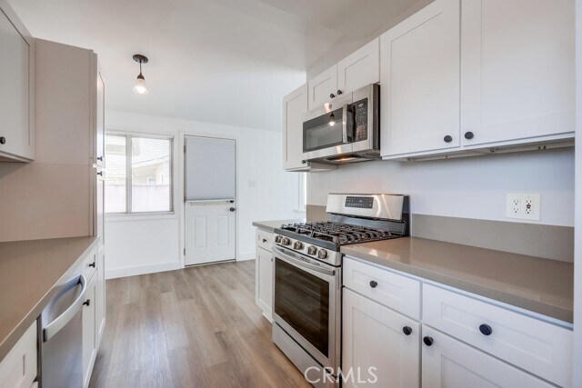 Foto del edificio - 6701 Trask Ave