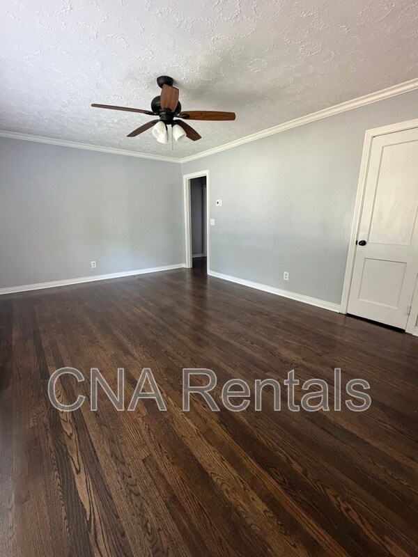 Foto del edificio - 2047 Benson Ave SE