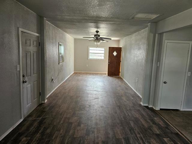 Building Photo - 607 E Johnston St