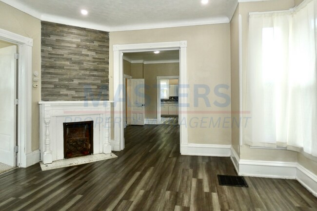 Foto del edificio - 834 Prouty Ave