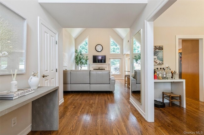 Building Photo - 800 Ruth Rd