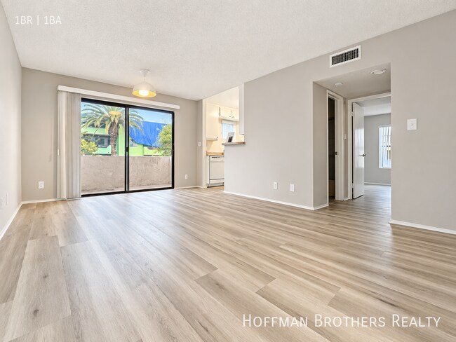 Building Photo - 3745 Glendon Ave