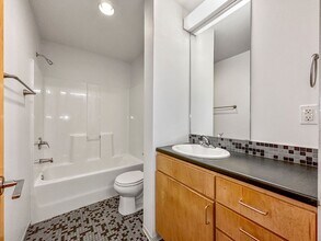 Interior Photo - Des Moines Building