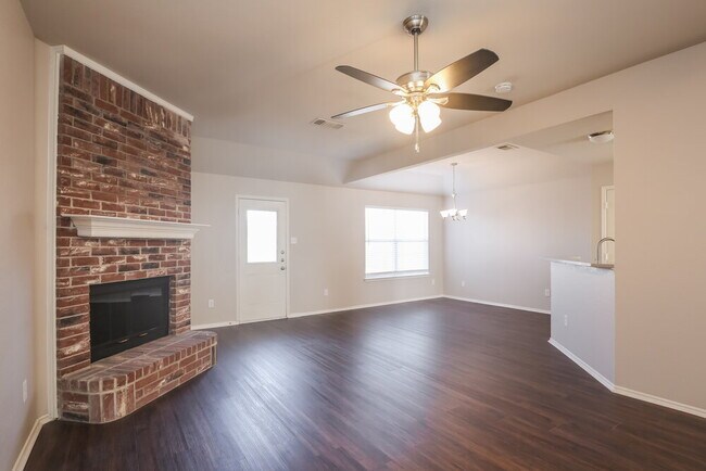 Building Photo - 1137 Alicia Ln