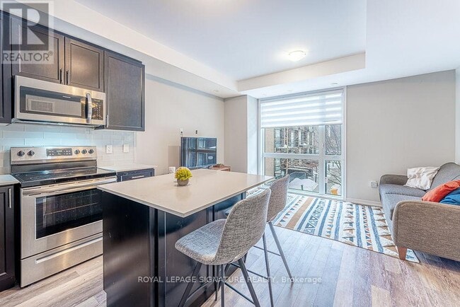 Building Photo - 26 Fieldway Rd