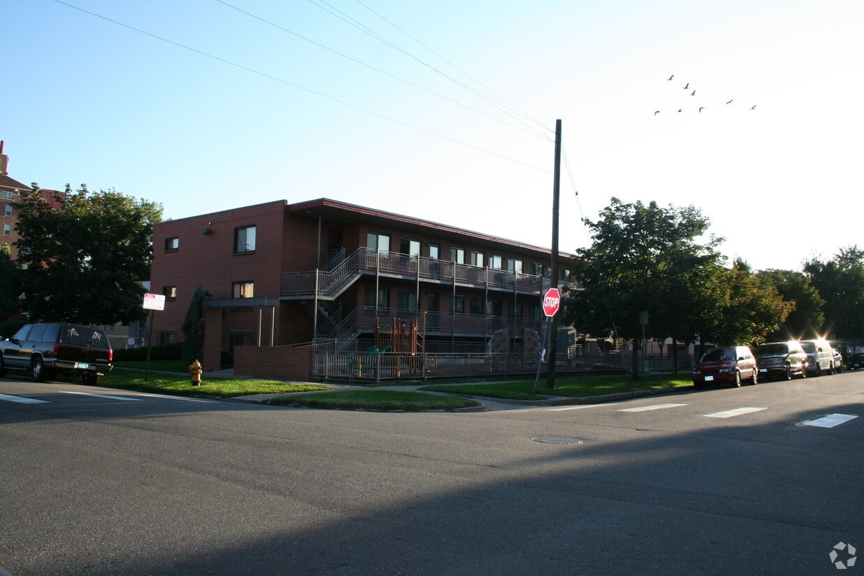 Primary Photo - Marion Street Apartments