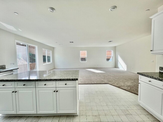 Building Photo - Recently built SINGLE STORY 4 bed, 2 bath, plus office - Riverside