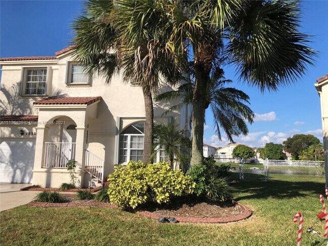 Building Photo - 15301 NW 4th St