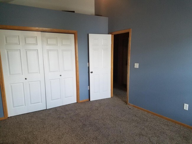 Foto del edificio - 1203 SE Village View Ln