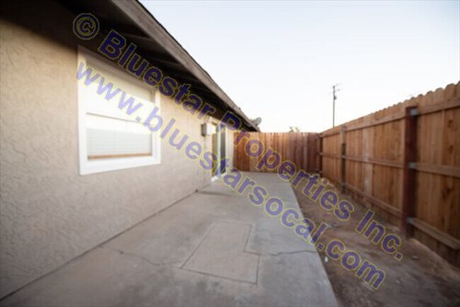 Foto del edificio - 15360 Broken Bow Rd