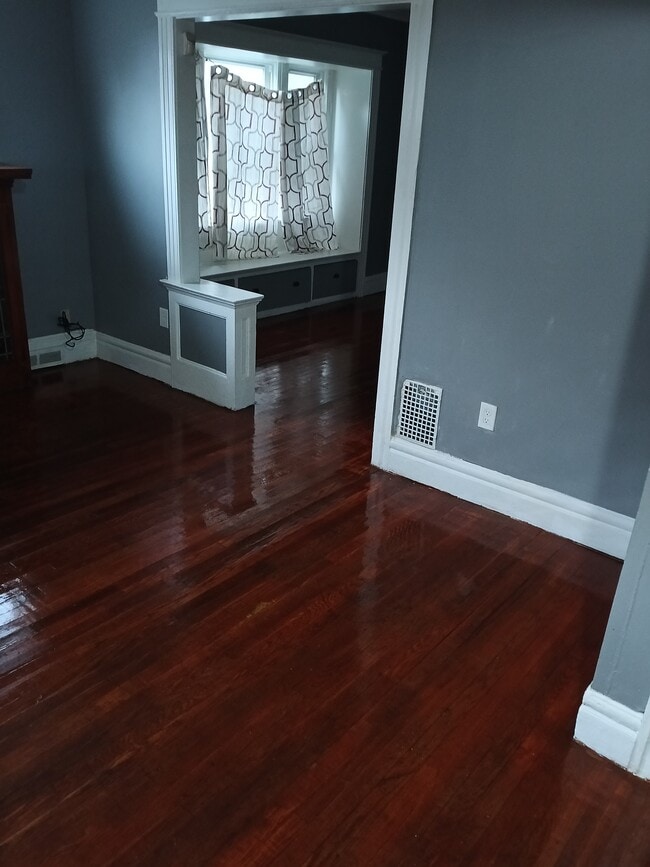 Building Photo - 268 Avenue C