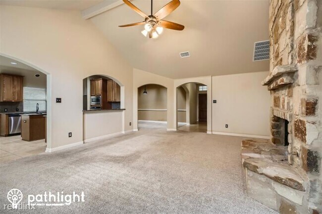 Foto del edificio - 4 br, 2 bath House - 11634 La Granja UNIT