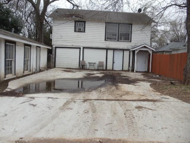 Primary Photo - 102 S Holloway St
